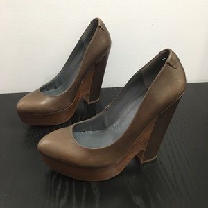 rose gold heels canada